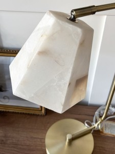 złota lampa