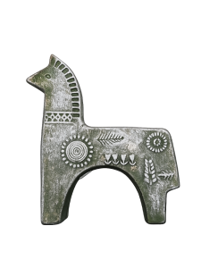 cementowy konik figurka.png