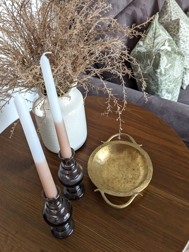 ŚWIECZNIK SZKLANY SZARY PRĄŻKI