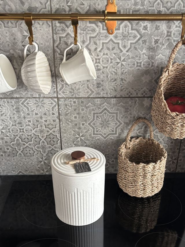 POJEMNIK KUCHENNY KAMIENNY BIAŁY DUŻY