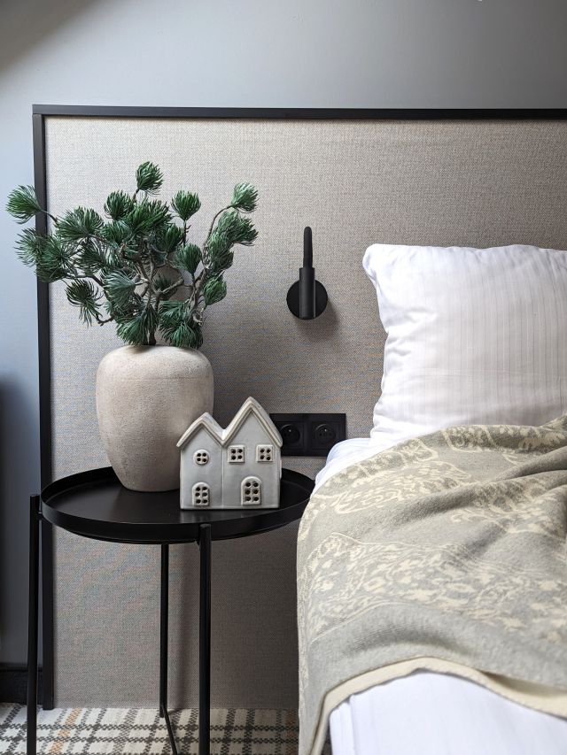 MAŁY DOMEK CERAMICZNY NA TEALIGHTY