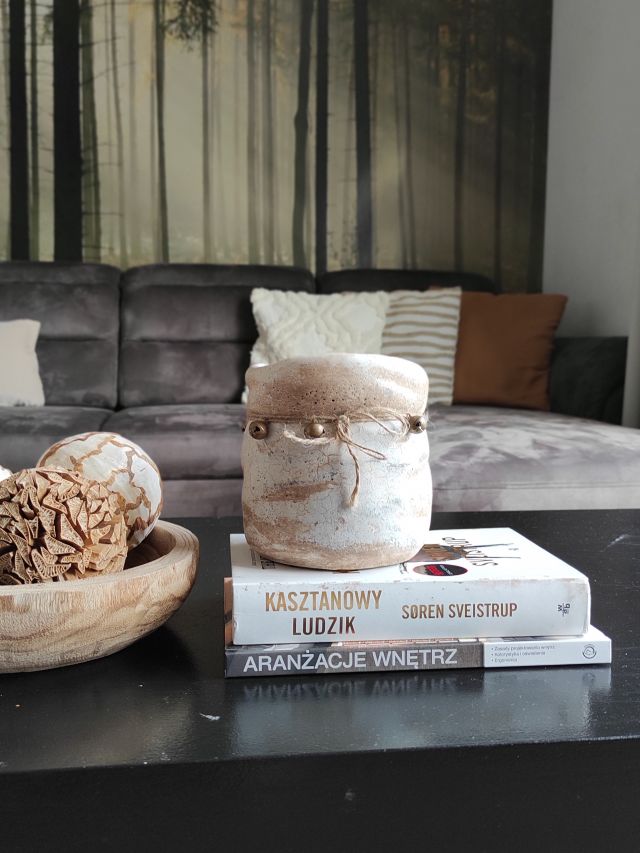 MAŁA OSŁONKA PRZECIERANA Z DZWONECZKIEM