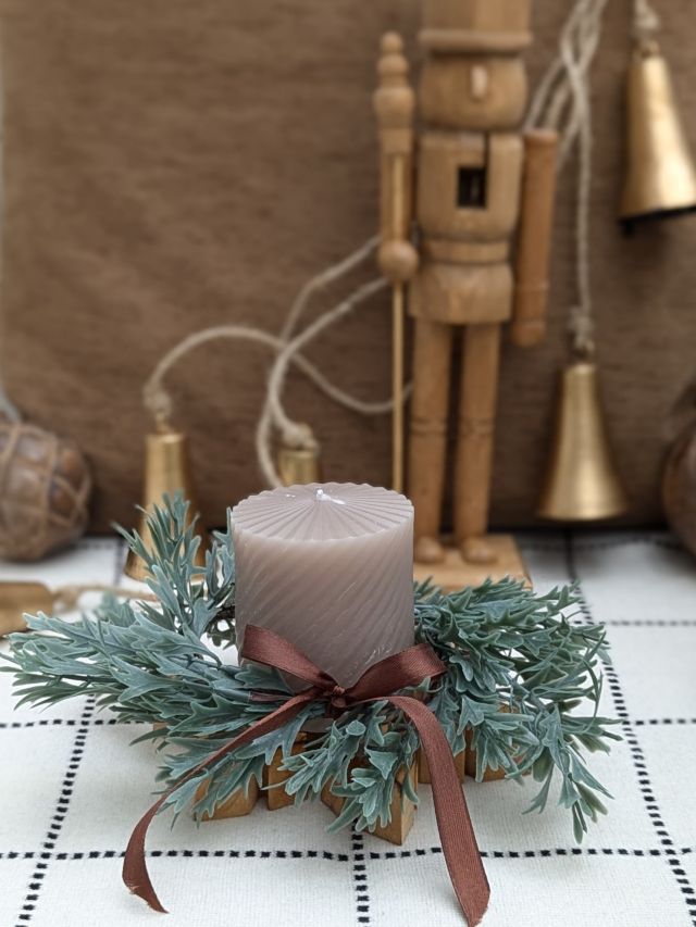 STROIK ŚWIĄTECZNY Z MAŁĄ GWIAZDKĄ I ŚWIECĄ