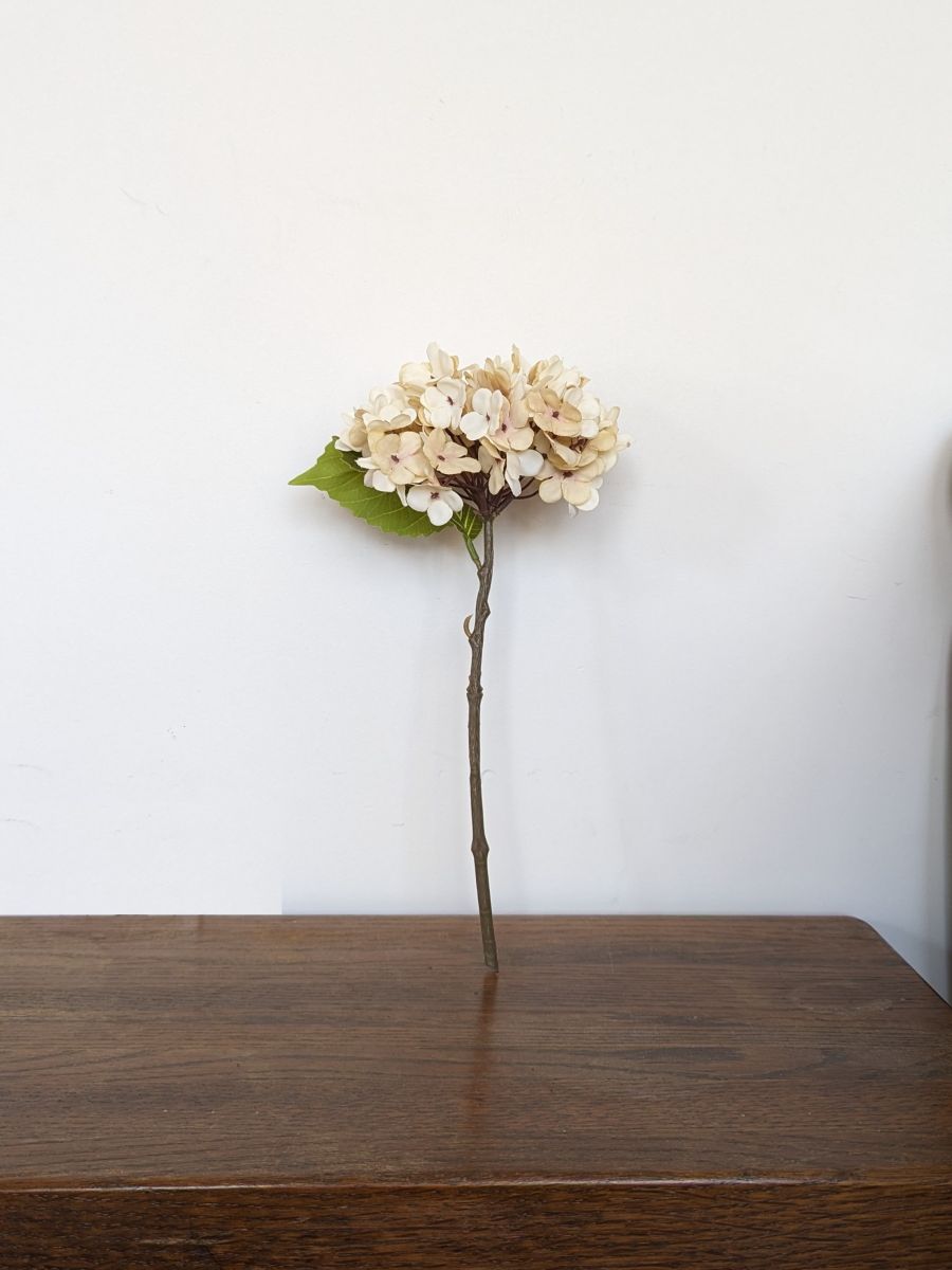 SZTUCZNY KWIAT - GAŁĄZKA HORTENSJI