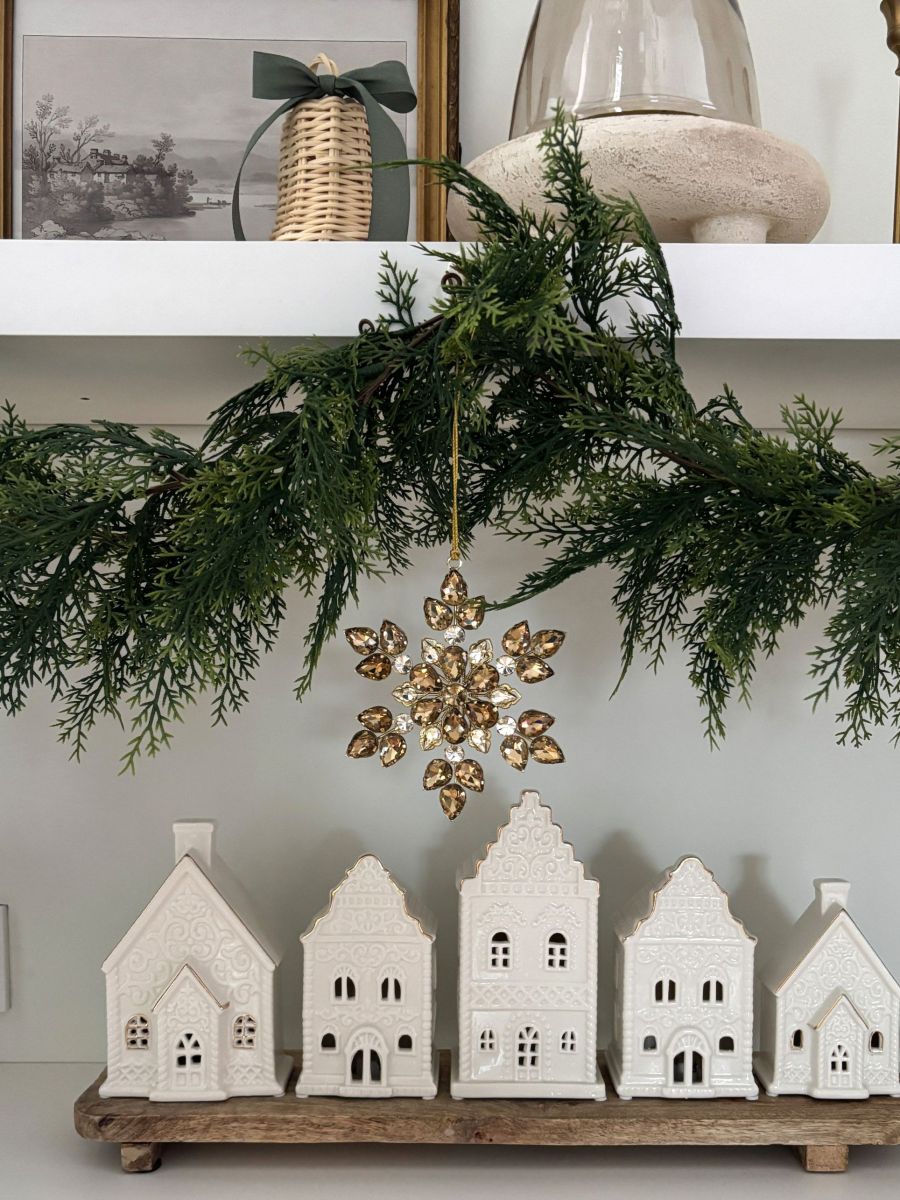 ZAWIESZKA GWIAZDA ZE SZKŁA NO. 3.