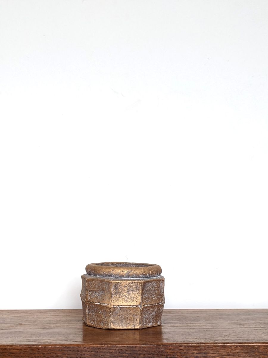 MAŁA OSŁONKA ZŁOTA KWADRATY