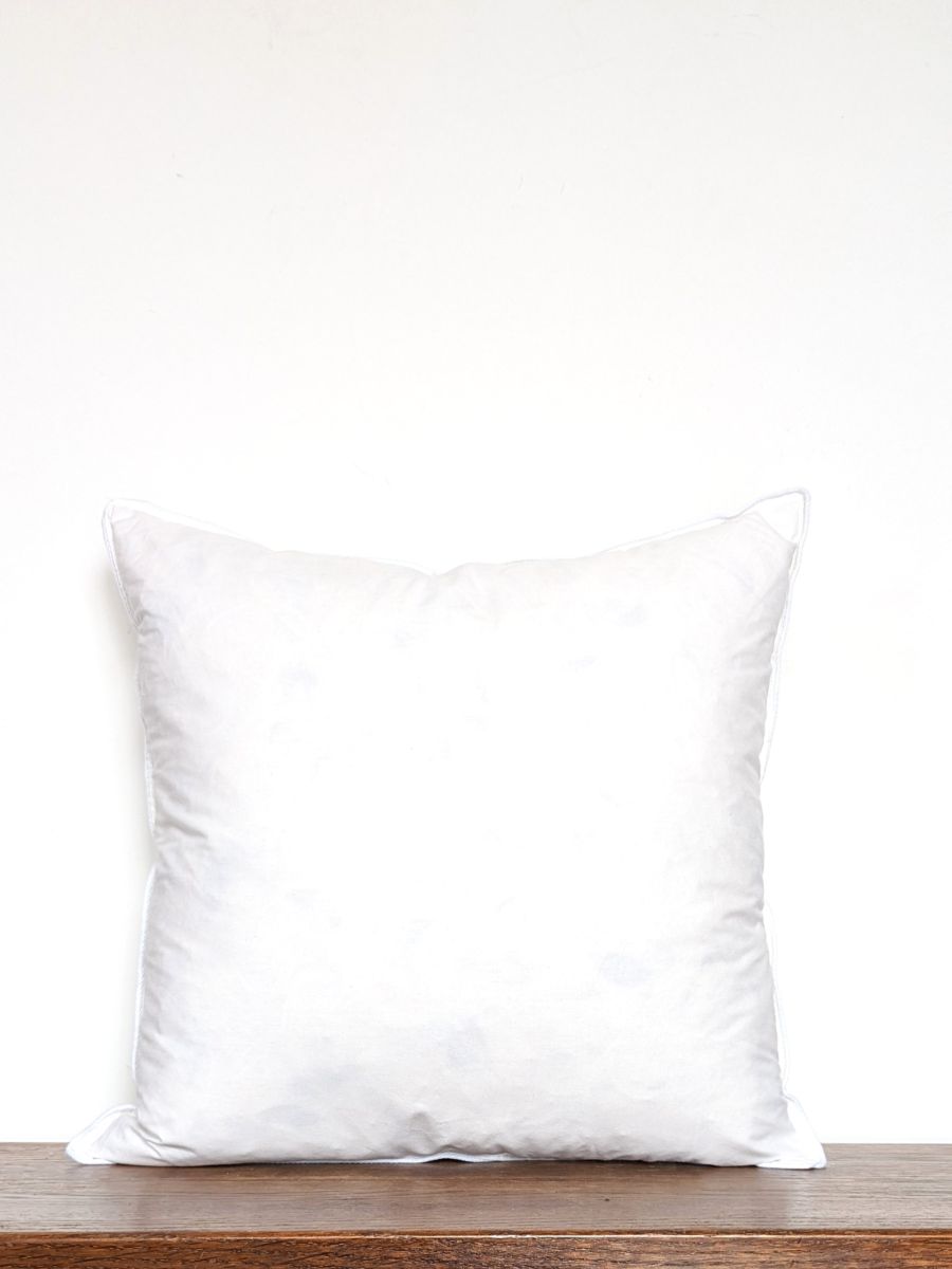 PODUSZKA 40X40 WYPEŁNIENIE Z PIERZA