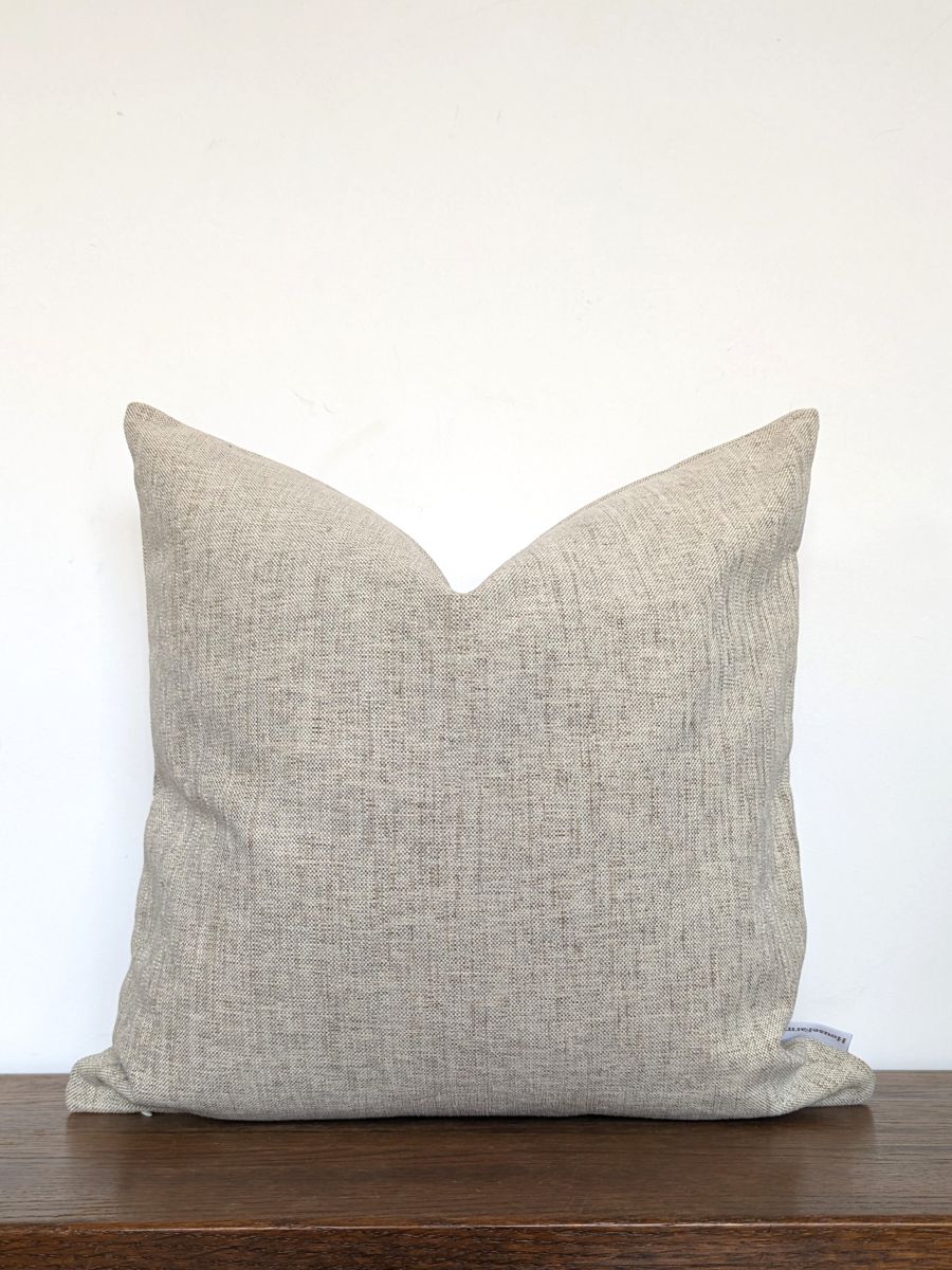 POSZEWKA DEKORACYJNA BEIGE SMOTH 40x40