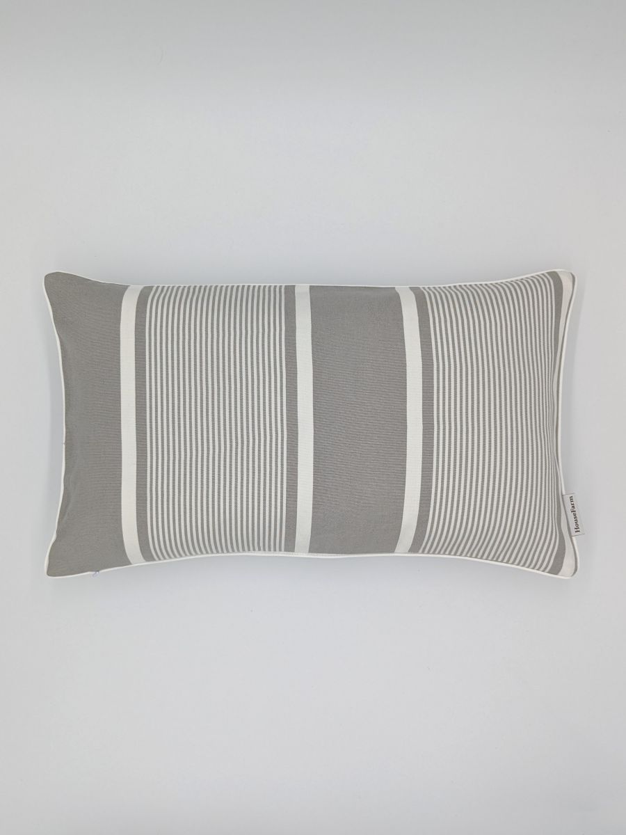 PODUSZKA DEKORACYJNA "PIETRA" 30X50