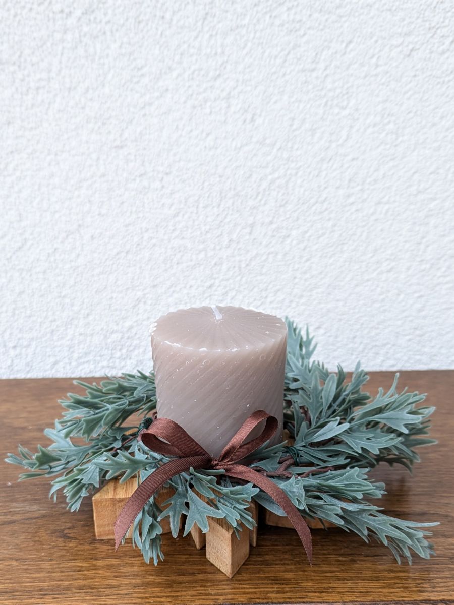 STROIK ŚWIĄTECZNY Z MAŁĄ GWIAZDKĄ I ŚWIECĄ