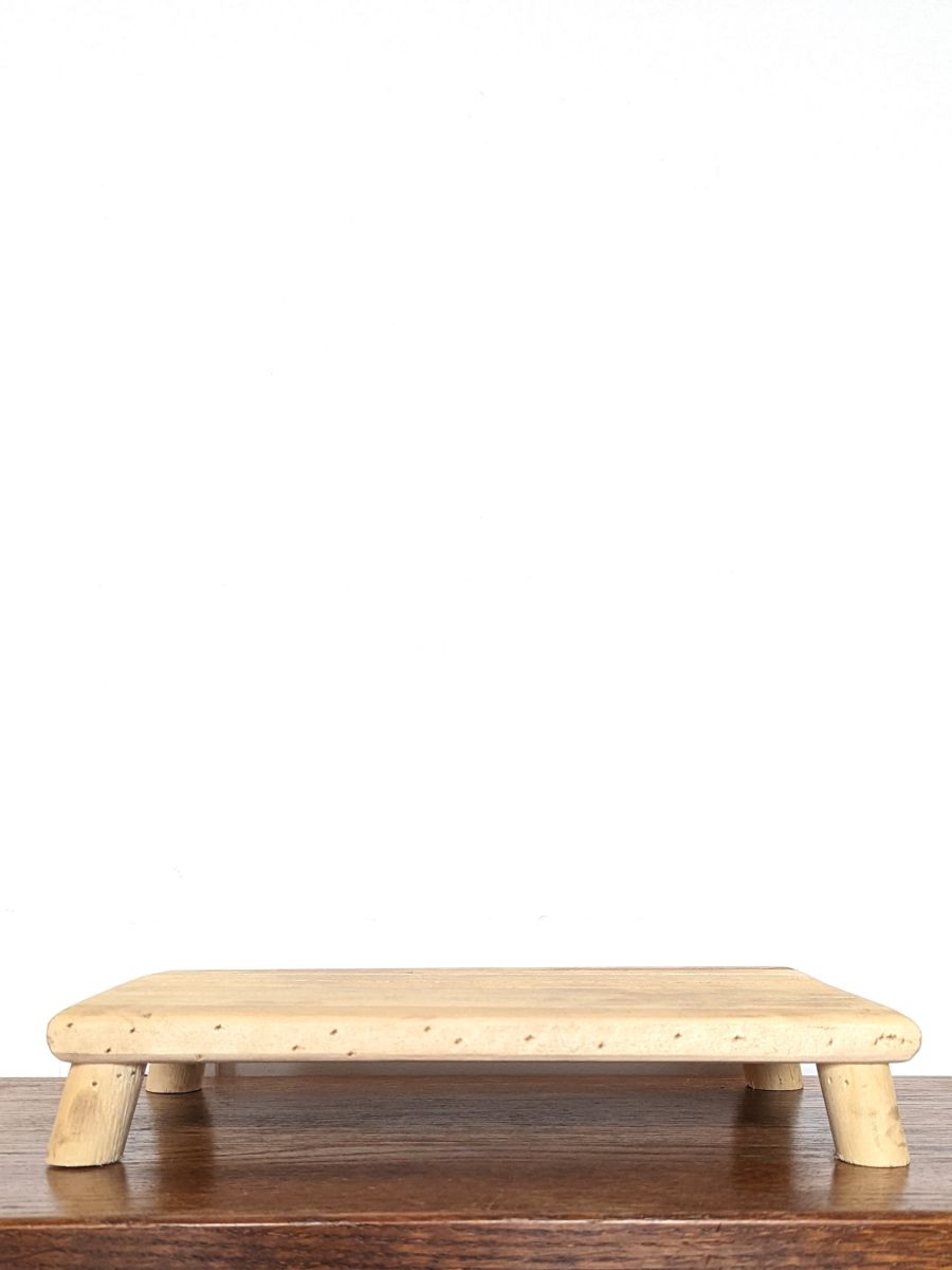 DREWNIANA DESKA NA NÓŻKACH